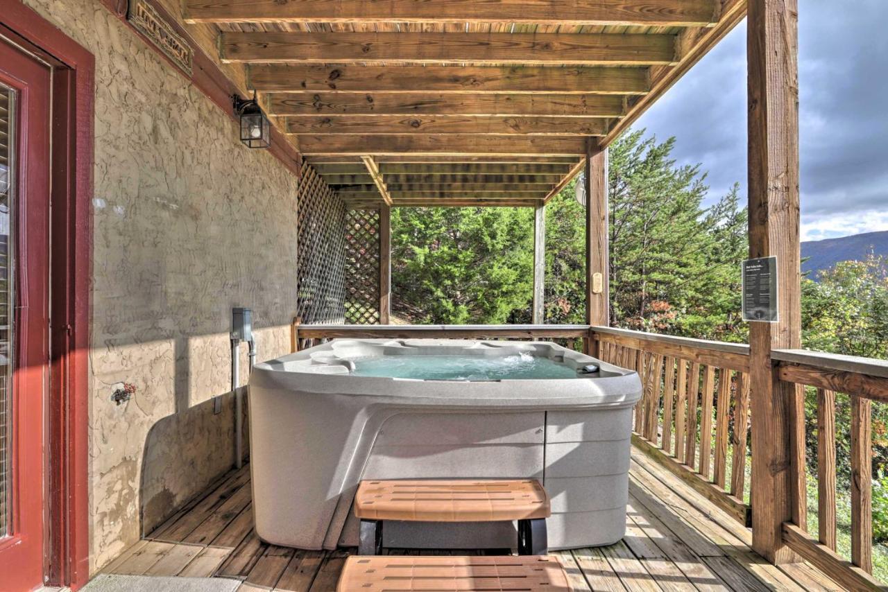 Smoky Mountain Retreat With Hot Tub, Arcade Games Villa พิเจนฟอร์จ ภายนอก รูปภาพ