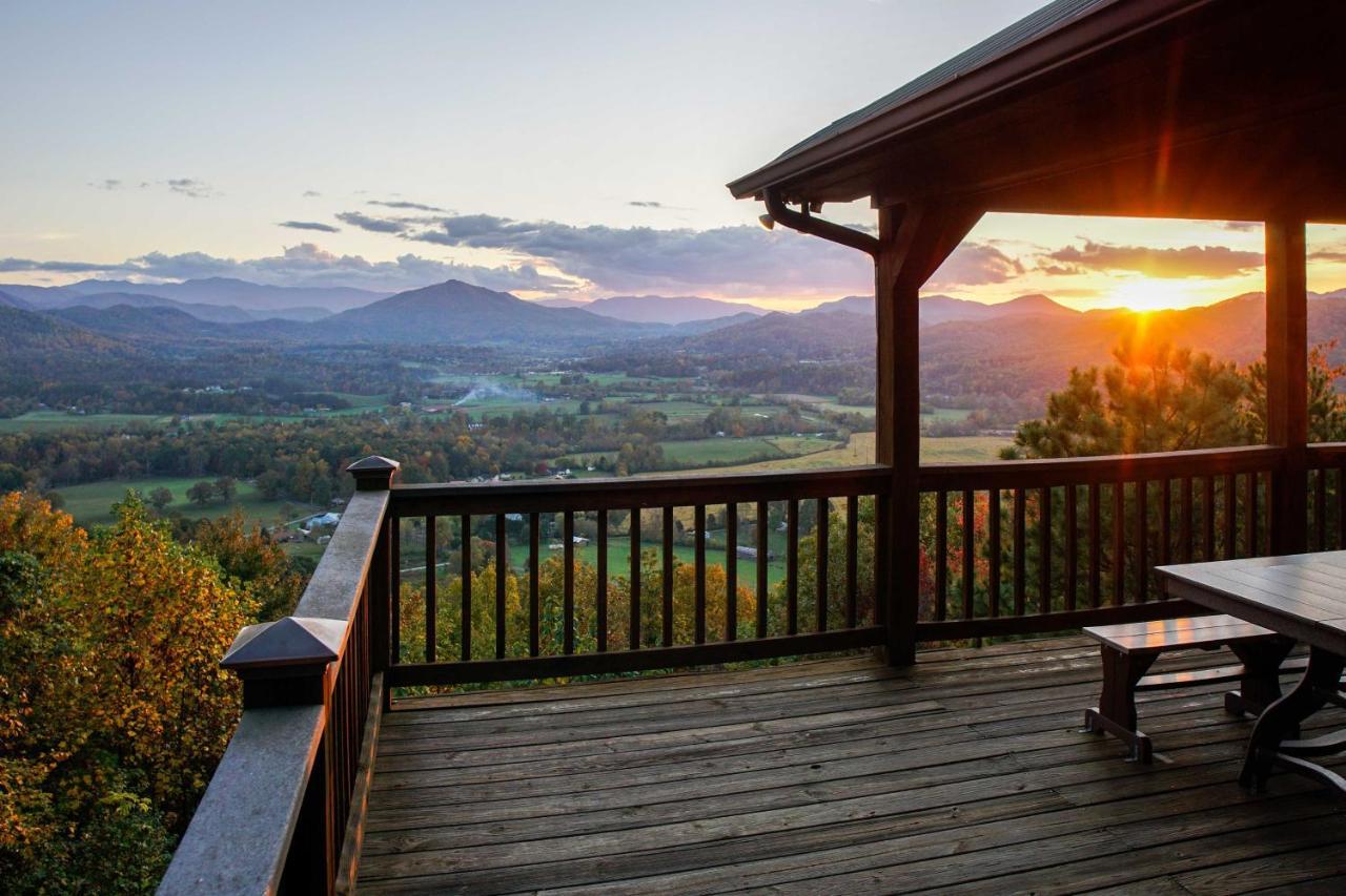 Smoky Mountain Retreat With Hot Tub, Arcade Games Villa พิเจนฟอร์จ ภายนอก รูปภาพ